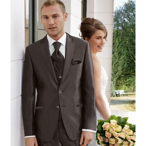Custom Made Groom Tuxedo Chocolate Groomsmen Peak Lapel Wedding/Dinner Suits Best Man Bridegroom (Jacket+Pants+Tie+Vest)B342