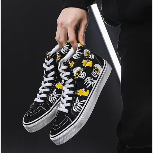 High Top Men Canvas Sneakers Comfortable Shoes Flats Casual Men Breathable Walking Shoe Lace-Up Driving Shoes Men