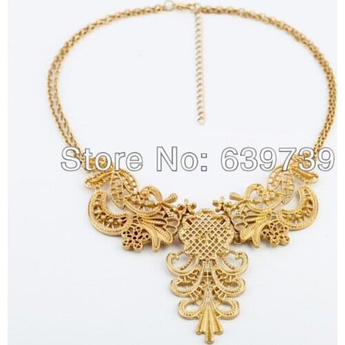 Bulk Price India Retro Plating Gold Color Flower Necklace