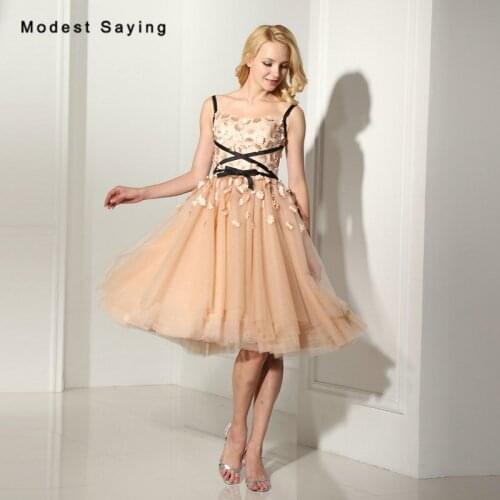 Sexy Champagne Ball Gown Flowers Lace Cocktail Dresses 2017 with Straps Girls Knee Length Party Prom Gowns vestidos de coctel