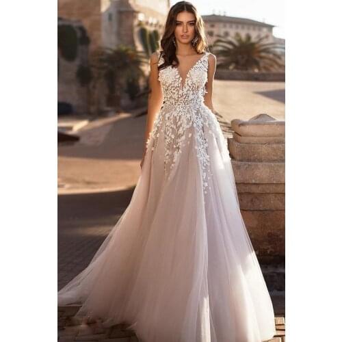 Ruby 2021 Elegant V Neck Wedding Dresses Backless Hand Made Appliques Lace Bridal Gowns Tulle Vestido De Novia Hot Sale Mariage