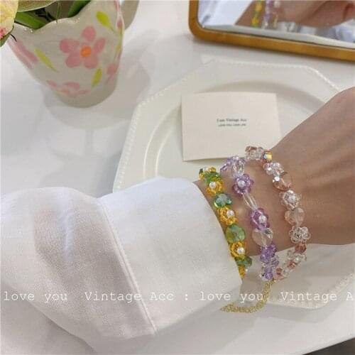 Retro Colorful Transparent Crystal Flower Love Beaded Bracelet Irregular Geometric Reflective Smooth Bracelet for Women