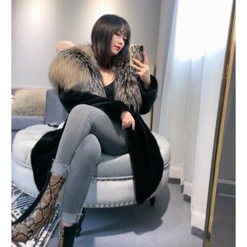 Denny&Dora Fur Coats With A Hood