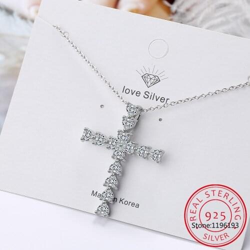 Love Heart Shaped Tiny 5A Zirconia Cross Charm Pendant Necklaces Silver-Plated Chain Necklace Fashion Jewelry Gift for Women