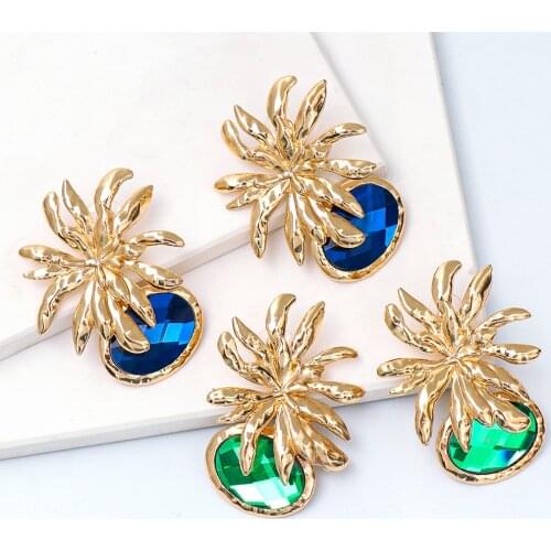 New Arrival Luxury Golden Metal Dangle Earrings Inlaid With Crystals Statement Rhinestone Drop Earring For Women Fashion Jewelry