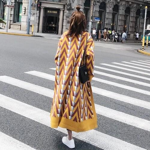 2019 Spring and Autumn Fashion Striped Knitting Trench Coat Women Street Style Gold Open Stitch Loose Casual Trench