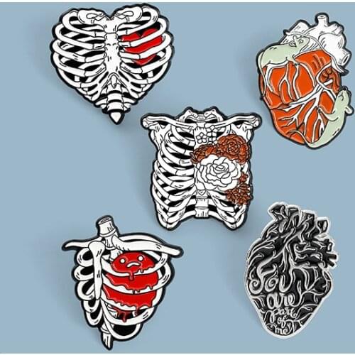 New Heart Series Brooch Creative Grey Heart Shaped Paint Badge