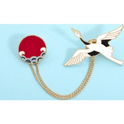 Japanese Crane Tsuru Waves and Rising Sun Enamel Brooch Pins Metal Alloy Fashion Jewelry Lapel Pins Badges Accessories
