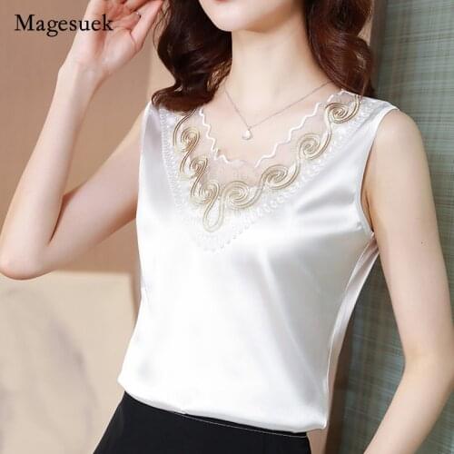 Plus Size Satin Summer Women Sling Blouse Vneck Embroidery Loose Blouse for Women Casual Elegant Silk Sleeveless Top Blusa 14864