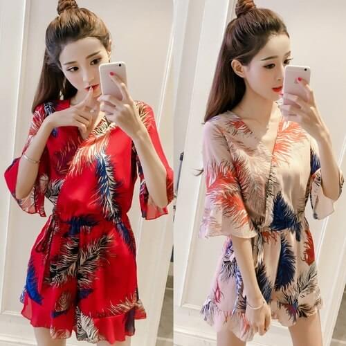 Women 2021 Summer Floral Jumpsuit Female V Neck Short Sleeve Chiffon Rompers Ladies Print Holiday Wide Leg Short Rompers O48