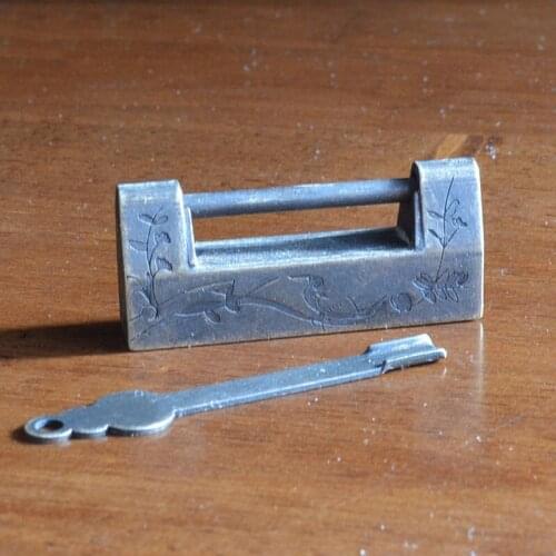 Household vintage engraved concentric lock Chinese retro horizontal insert brass lock door cabinet brass lock