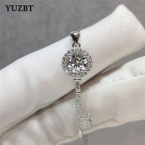 Solid Silver 925 1 ct Gemstone Excellent Cut Diamond Test Past D Color Moissanite Key Pendant Necklace Platinum Plated Jewelry