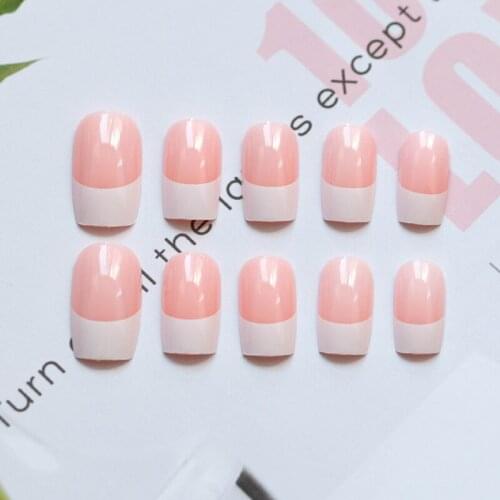 24pcs Light Pink Color French Style Fake Nails Full Cover Detachable Wedding Bride False Nail Tips Manicure Tool