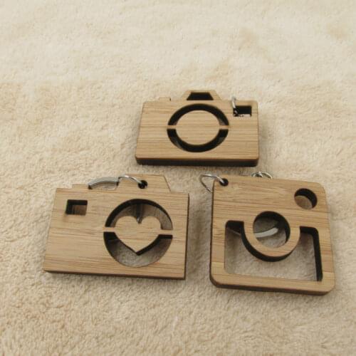Camera Keychain Wooden Gift for Friend Dad Sister Wood Key Chain Gifts for Photographer Key Ring