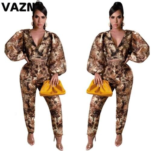 VAZN 2021 New Deep V-neck Gym Sport Suit Loose Fashion Elegant Sexy High Street Set Holiday Women Young Energetic Set