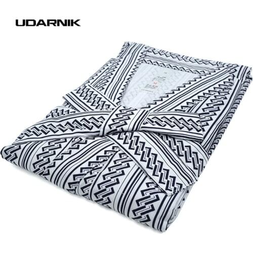 Men Check Kimono Yukata Cotton Japanese Bathrobe Robe Gown 3/4 Sleeve Nightwear Sleepwear Casual Wear Random Pattern 048-1725