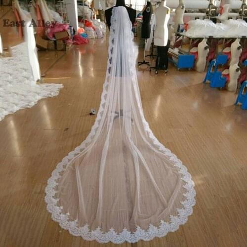 2019 High Quality France Lace Appliques Lace Edge Bridal Mantilla Veil with Comb Velo De Novia Wedding Veils Accessories