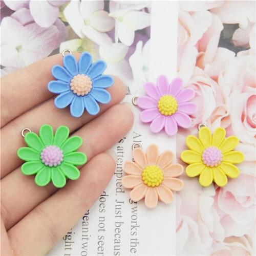Julie Wang 10PCS Resin Sunflower Charms With Nail Mixed Colors Cartoon Daisy Pendant Bracelet Jewelry Making Accessory