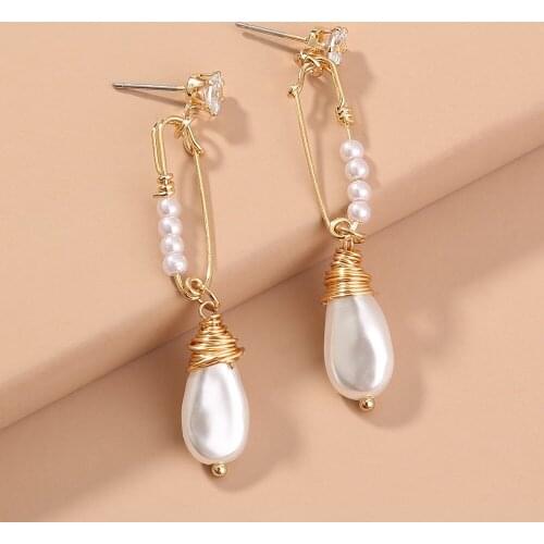 New French retro irregular pearl long pendant earrings female temperament pin net red thin earrings