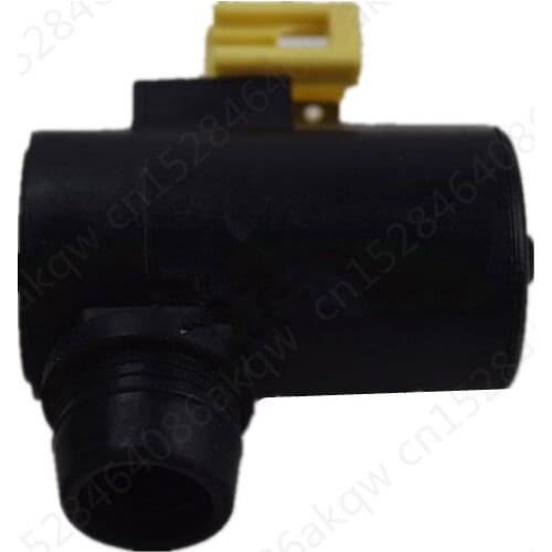 Car Water jet motor Suitable for 2003Fo rdM etr ost ar2003 Wiper spray motor Glass watering can pump motor Glass water pump