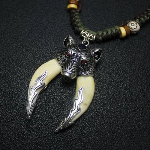 Wolf Tooth Necklace Power Man Choker Jungle wild Accessories Black Teeth Pendant Fashion Wolverine