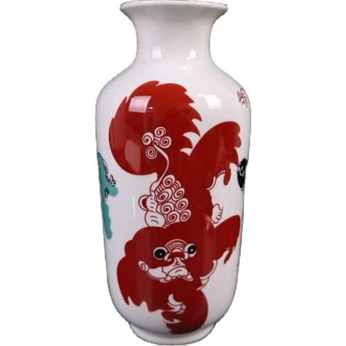 China Jingdezhen porcelain pastel lion pattern vase