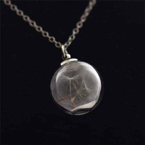 Fashion Creative Dandelion Glowing Necklace For Women Silver Color Glow In The Dark Halloween Pendant Jewelry