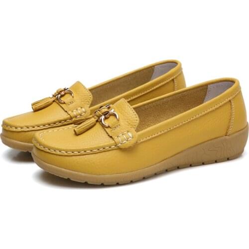 Women Flats Shoes Cut Out Leather Breathable Moccasins Women Boat Shoes Ballerina Ladies Casual Shoes Sneakers Women Nurse Shoe