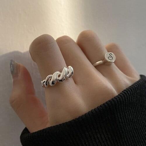 Korean Style Horns Chunky Rings for Women Aesthetic Accessories New Fashion Designer Geometric Adjustable Jewelry Party Gift