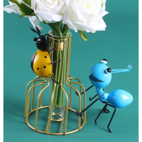 4Pcs Cute Garden Art Metal Ant Ornament Insect Hanging Home Decor Garden Fence Patio Craft Decor Lawn Wall Art Sculptures