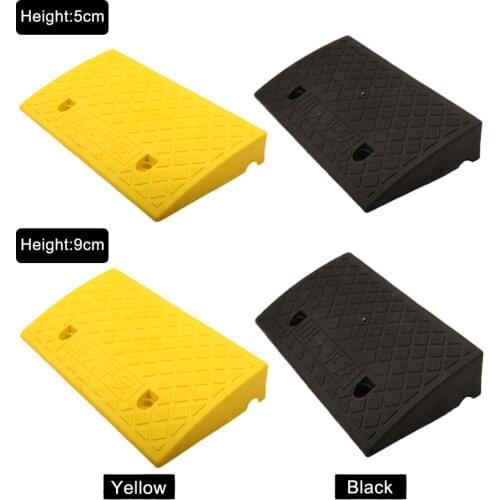 New Portable Car Motorcycle Slope Pad Plastic Curb Ramps Heavy Duty PVC Plastic Kit Non-slip Slope Pad For Driveway Car Truck