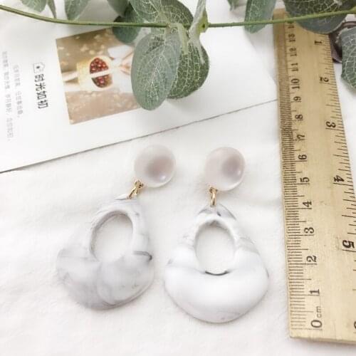 AB - 301 fashion jewelry products resin earrings random pattern joker euramerican style
