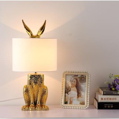 Golden Rabbit Modern Gold Table Lamp Lustre Design Light Fixtures Living Room Bedroom Bedside Office Art Decor Home Lighting