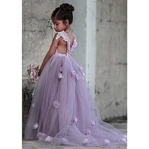 2019 Beautiful Lavendar Flower Girls Dresses 3D Flowers Girls Pageant Gowns for Kids Wedding Party Gown