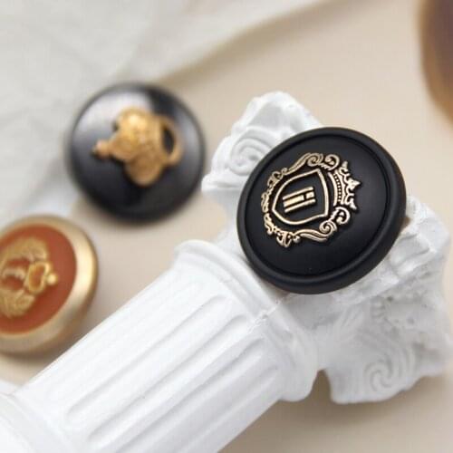 6pcs Classical Crown Gold Metal Men Suit Buttons For Clothing Coat Sweaters Decorative Handmade DIY Sewing Accessories Wholesale