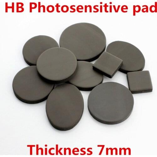 5pcs/lot Photosensitive seal material wholesale HB mat 7mm thick photosensitive seal mat material square chapter pad material