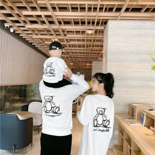 Family Matching Outfit Autumn Long-sleeved Bear Print Sweater Mommy and Me Dress Round Neck T-shirt Family Look