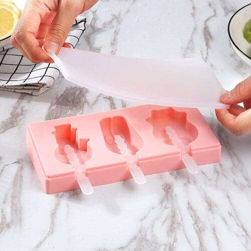 Silicone Ice Cream Mold Popsicle Mold DIY Homemade Cute Cartoon Ice Cream Popsicle Ice Lolly Maker Model with Lid