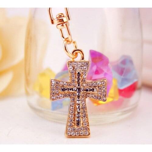 XDPQQ Creative Fashion Colorful Crystal Cross Keychain New Car Pendant Key Chain Pendant