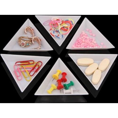 10Pcs/set Plastic Triangle Round Rhinestones Beads Crystal Nail Art White Sorting Trays