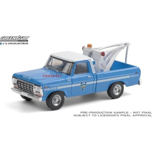 GreenLight 1:64 1979 Ford F-250 w Tow Hook boutique alloy car toys for children kids toys Model original box