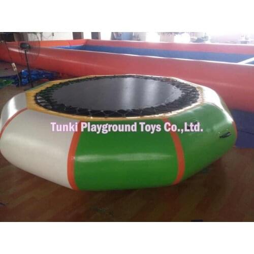 Inflatable water trampoline jumping