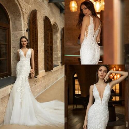 Fashion Mermaid Wedding Dresses Deep V Neck Lace Applique Bridal Gowns Beach Lace-up Back Wedding Dress robe de mariée