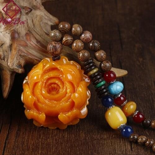 Womans Men Necklaces Vintage Ethnic Wood Beads Beeswax Pendant Long Necklace Women Retro Style Flower Gourd Sweater Chain