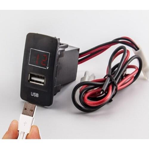 For Isuzu DMAX pickup USB with Voltage Converter Car Charging