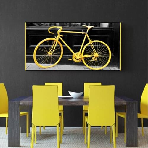 Nostalgic City Landscape Wall Art Canvas Painting Tramcar Wall Art Posters and Prints Wall Picture Decoration for Living Room