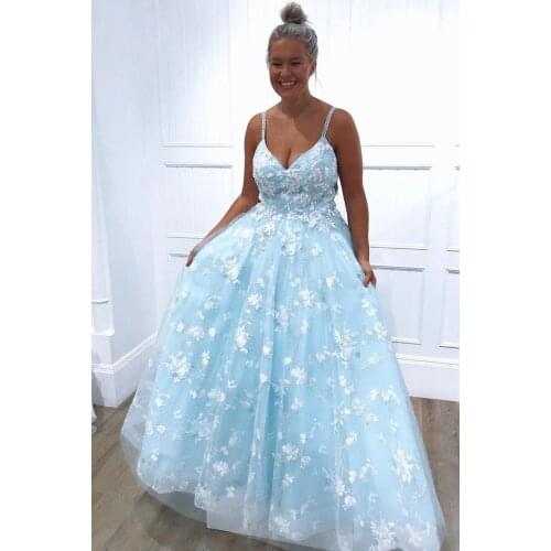 Light Blue Appliques Beaded Prom Dress 2021 Spaghetti Straps Double V Neck Evening Formal Party Dress Ball Gown