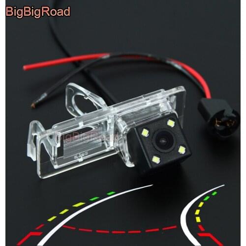 BigBigRoad Car Intelligent Dynamic Tracks Rear View CCD Camera For Renault Master 2010-2015 / Megane 2 II / Clio 4 IV 2012-2017