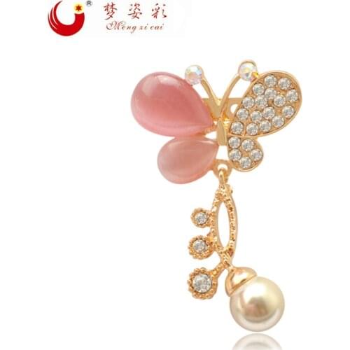MZC 2019 New Fashion Crystal Brooches for Women Imitation Pearl Broshes Broches mujer Butterfly Boutonniere Lady Bug Jewelry