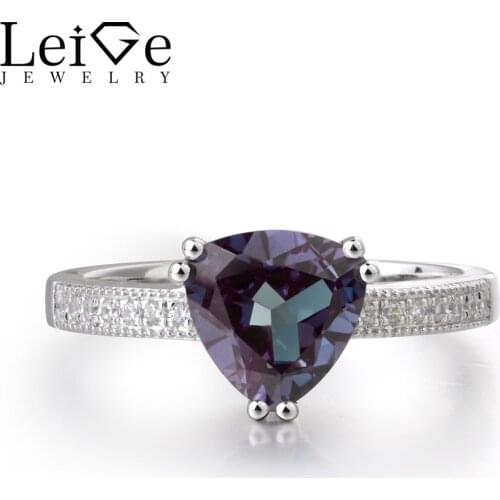 Leige Jewelry Lab Alexandrite Color Changed Rings 925 Sterling Silver June Birthstone Trillion Cut Engagement Rings For Woman